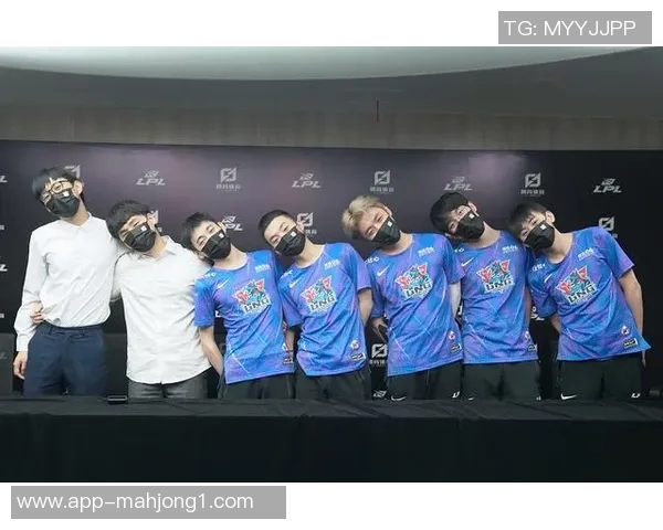 王者荣耀LNG战队整体压制表现分析及其对比赛结果的影响探讨